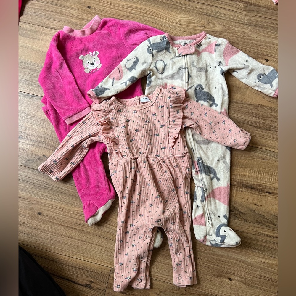 Bundle of 3 Pajamas - 6 months